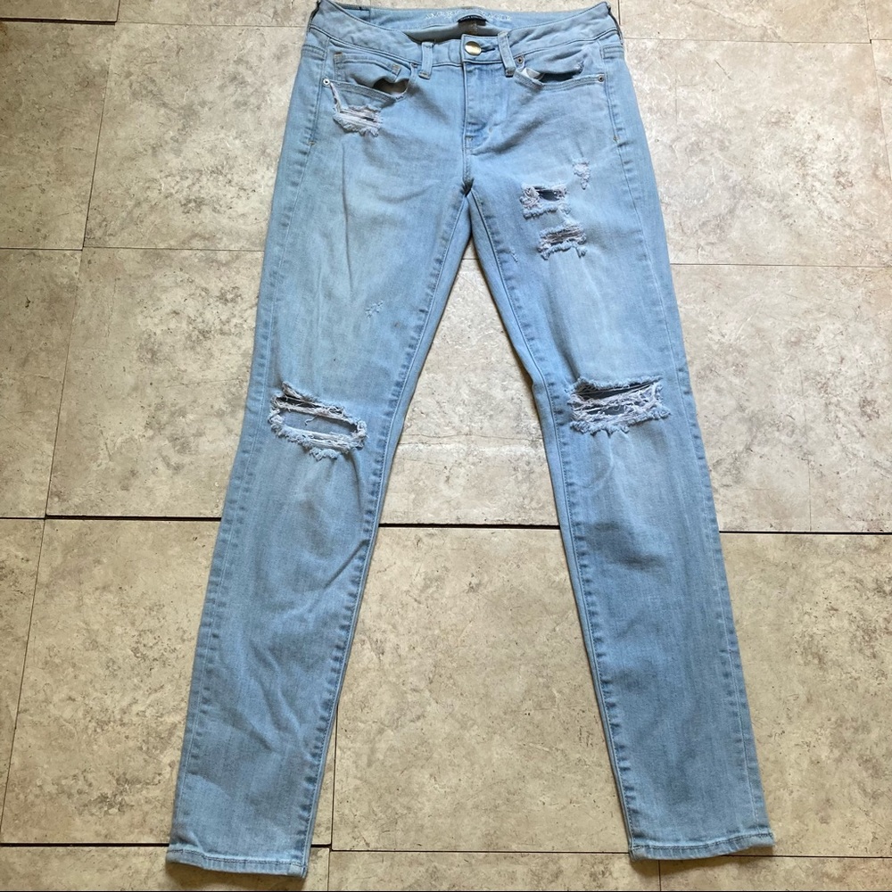 American Eagle Ripped Super Stretch Skinny Jeans